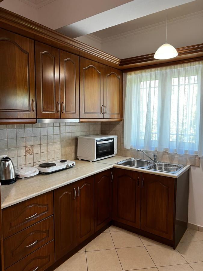 Anna'S Apartments Нікіана Екстер'єр фото