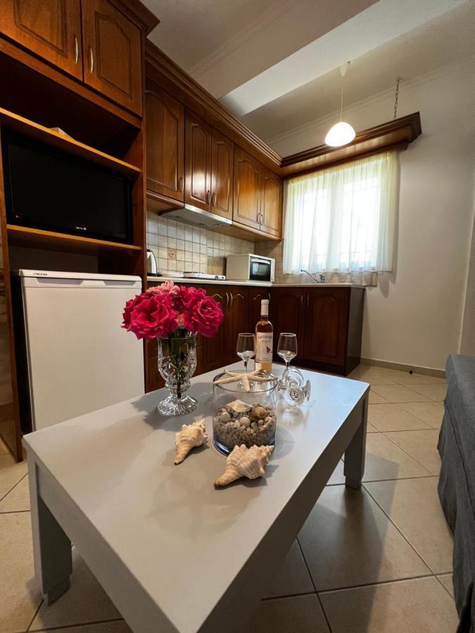 Anna'S Apartments Нікіана Екстер'єр фото